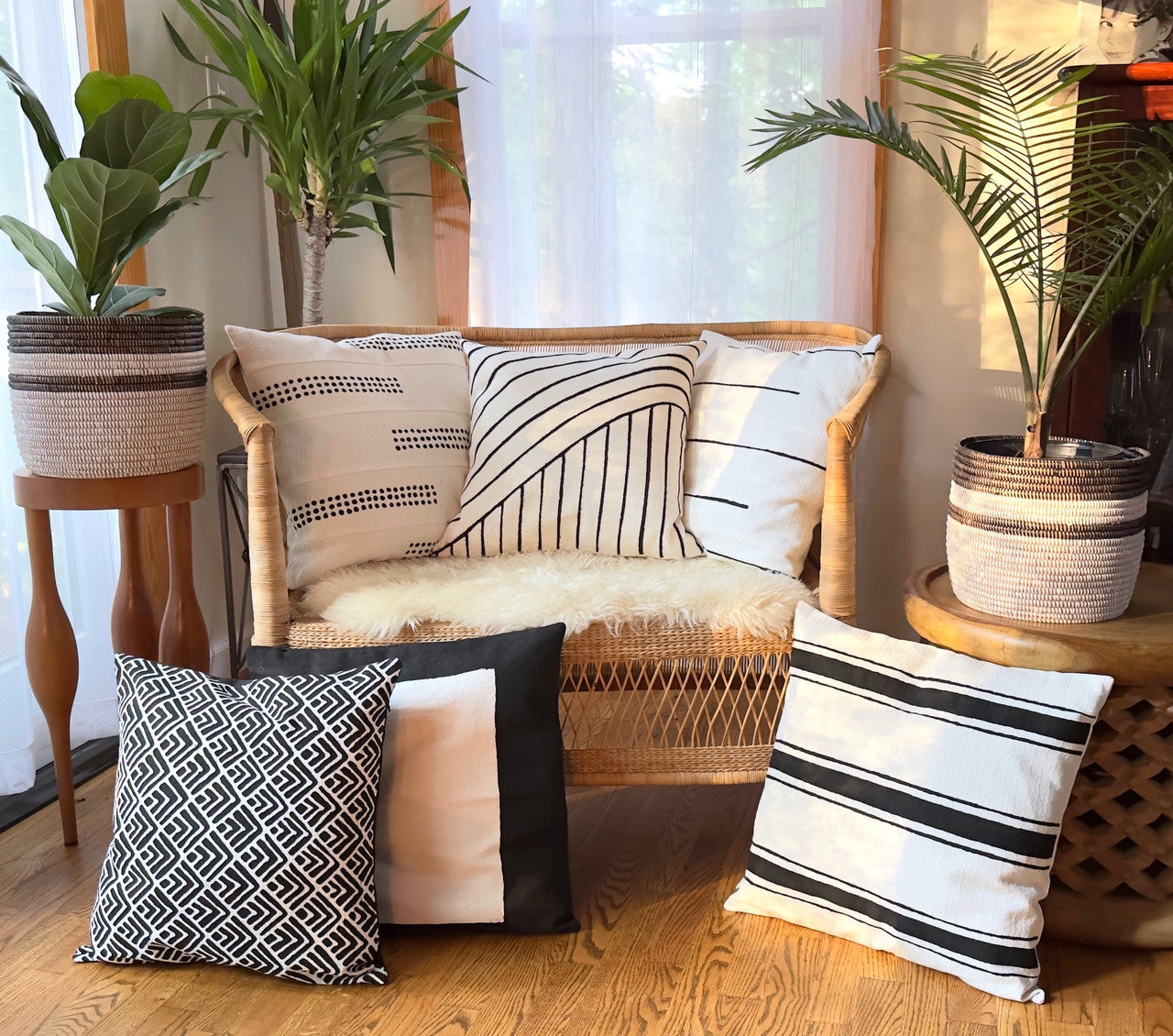 Black + White Squares Sadza Pillow