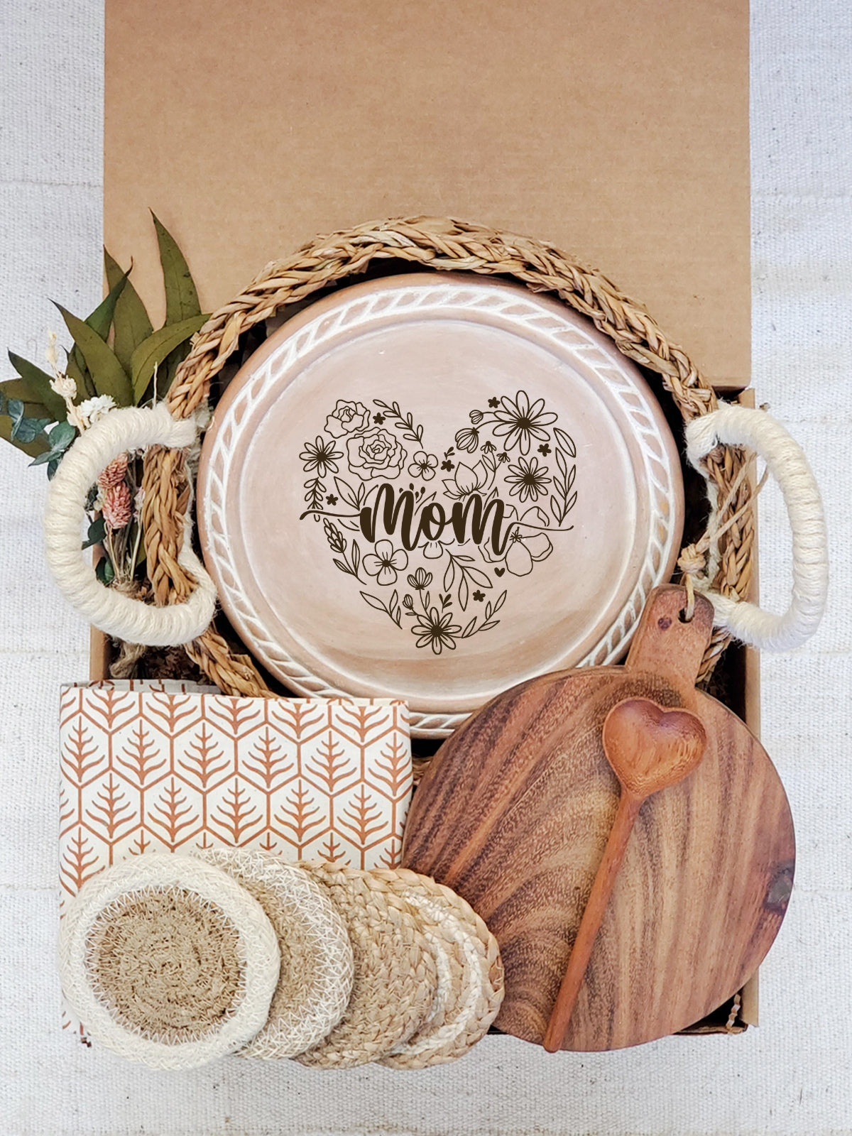 Bread Warmer Gift Box With Round Wooden Board and Spoon - Mom Round