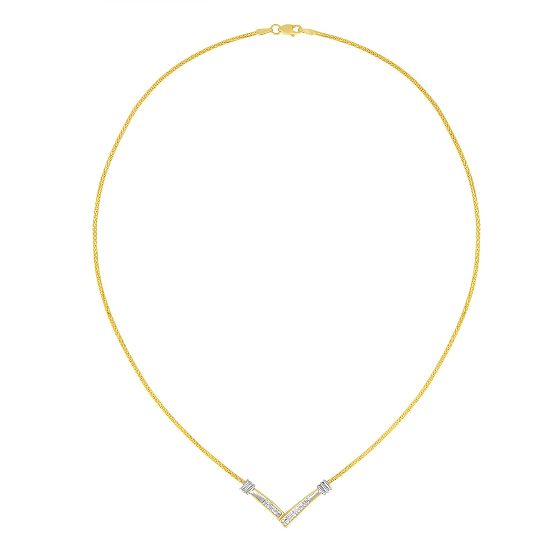 14K Yellow and White Gold 1/4 Cttw Princess Cut Diamond Channel-Set “V” Shape 18" Pendant Necklace (H-I Color, SI2-I1 Clarity)