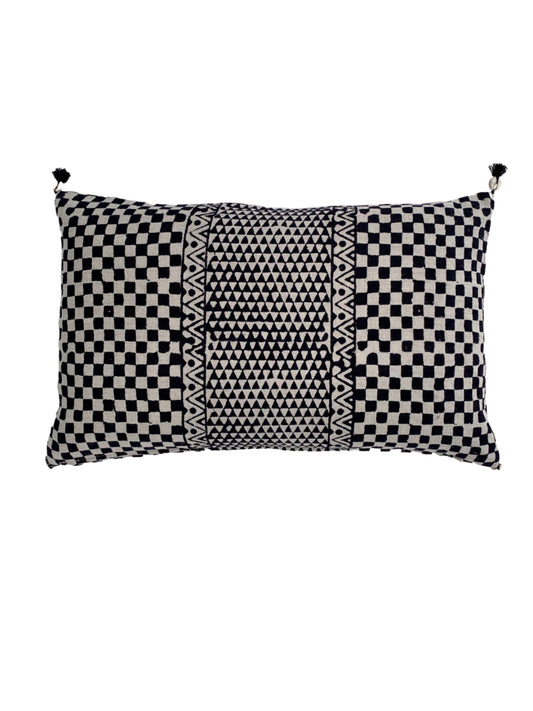 Samburu Charcoal Petit Lumbar Pillow Cover