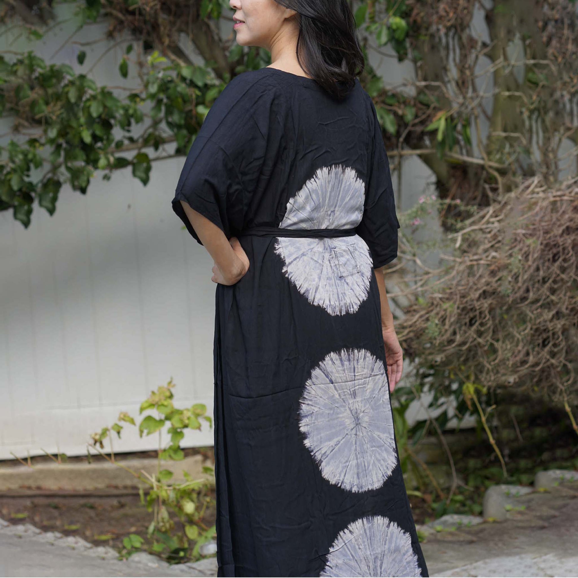 Kaftan Tie Dye Long Dress Shibori Black White Floral Pattern