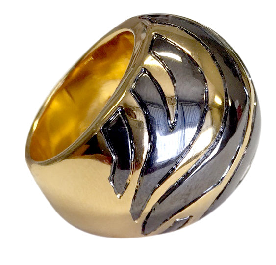 Big Solid Dome Zebra Stripe Gold Tone Shiny Black Rhodium Elsy Style Ring