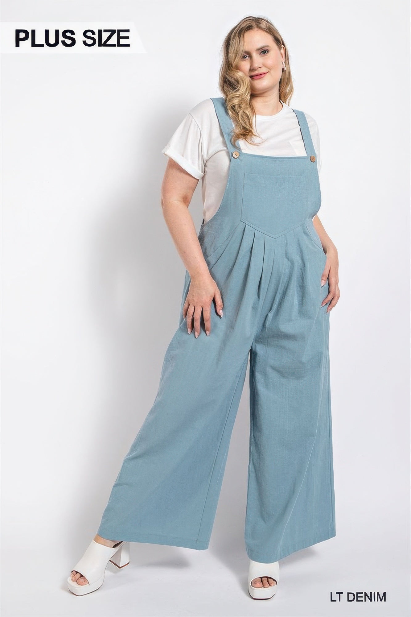 Pintuck detail overall with side pockets 2XL