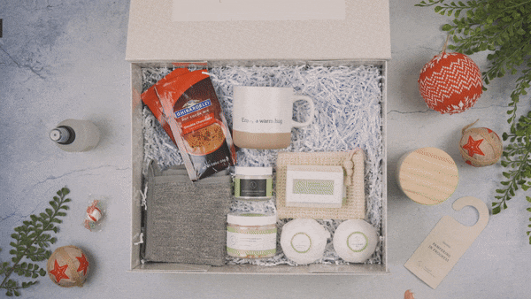 Sending a BIG hug Luxury Gift Spa Set - Full on Pampering