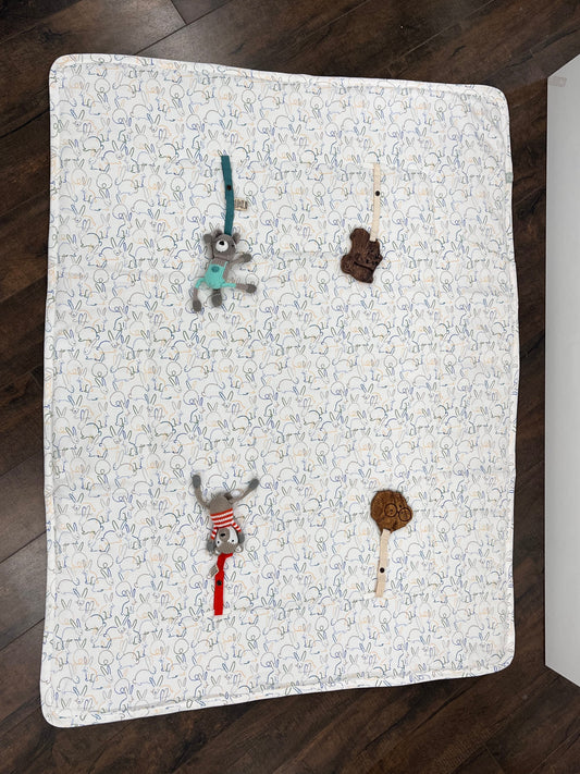 Organic Play Mat | Rectangle | Bunnies