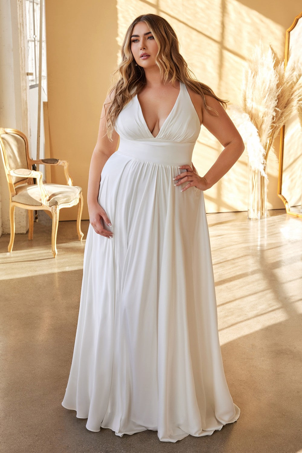 Plus Size Classic Soft a-line dress Curvy Bridal Dress Fitted Bodice Wedding Ceremony Gown Tender Skirt with High Leg Slit CD7469WW Elsy Style Wedding Dress