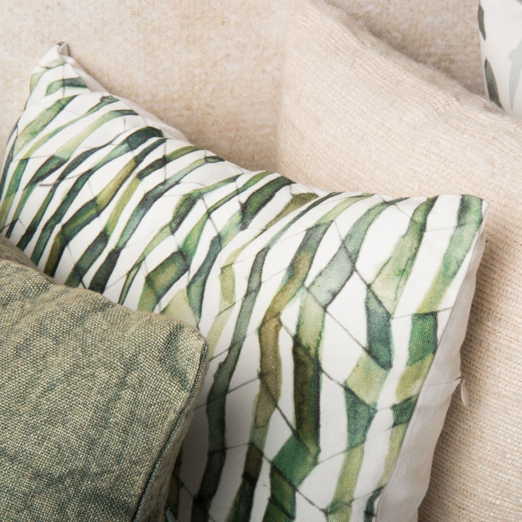 CUSHION - BAMBOO