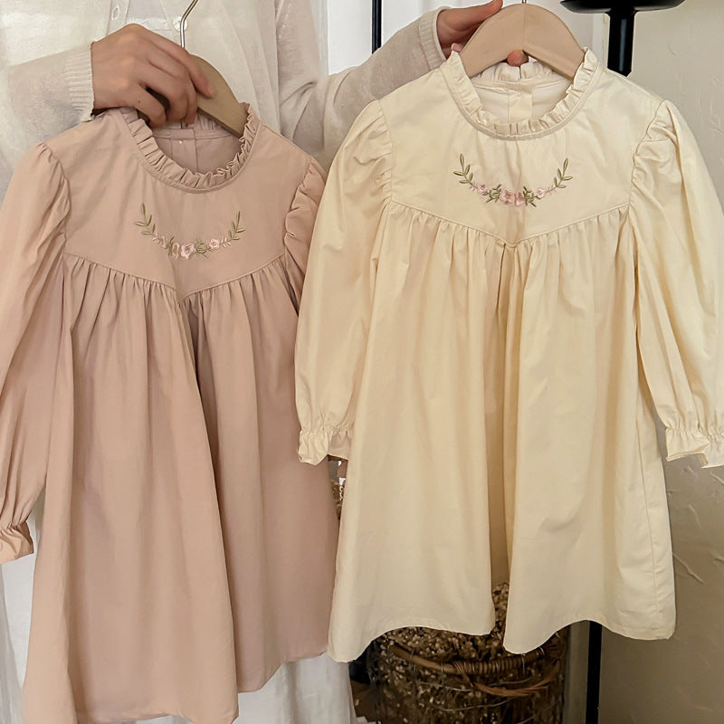 Arrival Autumn Girls Simple Ruffle Neck Long Sleeves Flowers Embroidery Pattern Dress